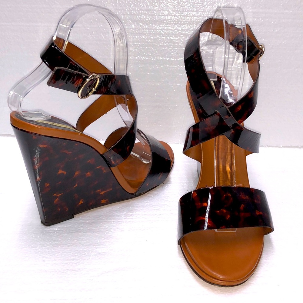 Diane Von Furstenberg tortoise heeled sandals